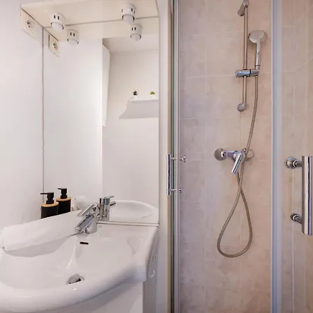 Le Pavillon 2pers Apartment *